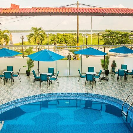 إكيتوس Hotel Safari المظهر الخارجي الصورة