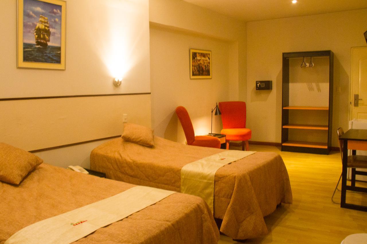 إكيتوس Hotel Safari المظهر الخارجي الصورة