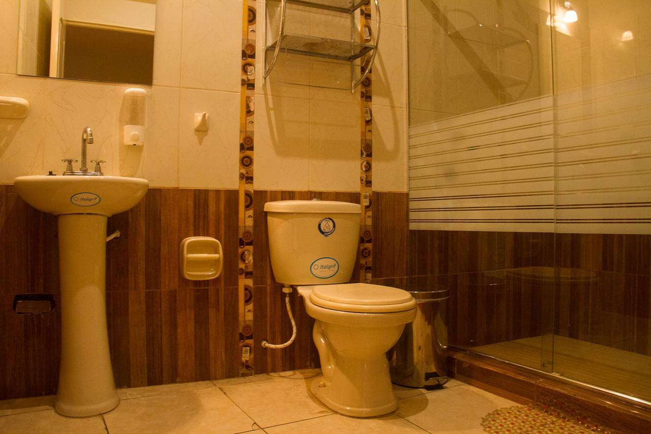 إكيتوس Hotel Safari المظهر الخارجي الصورة