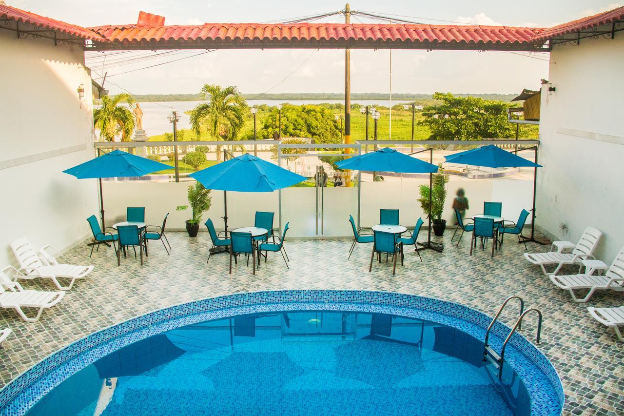إكيتوس Hotel Safari المظهر الخارجي الصورة