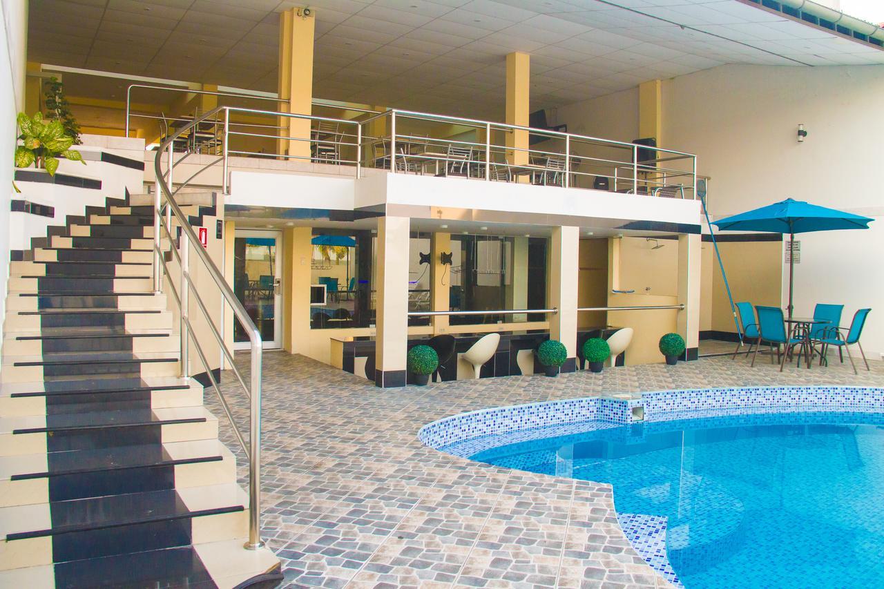 إكيتوس Hotel Safari المظهر الخارجي الصورة