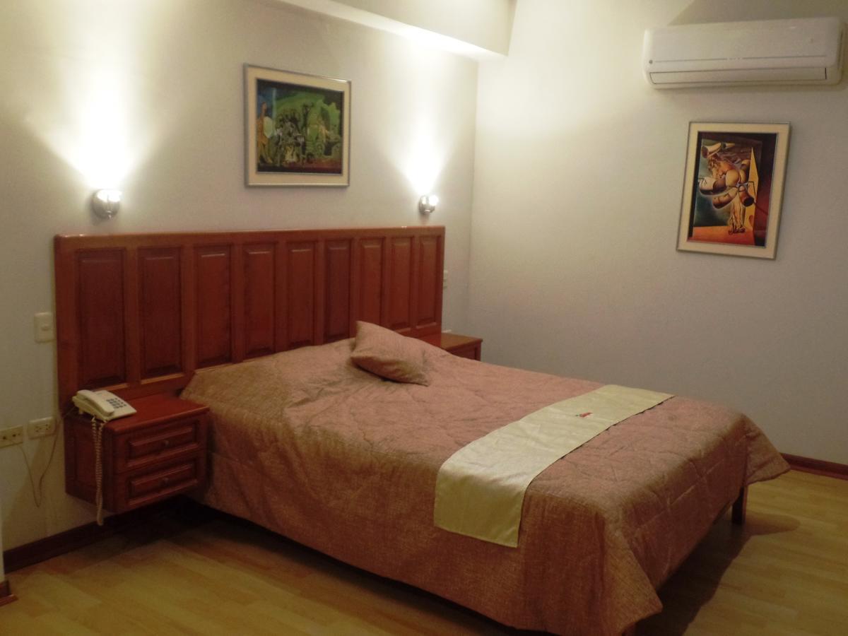 إكيتوس Hotel Safari المظهر الخارجي الصورة
